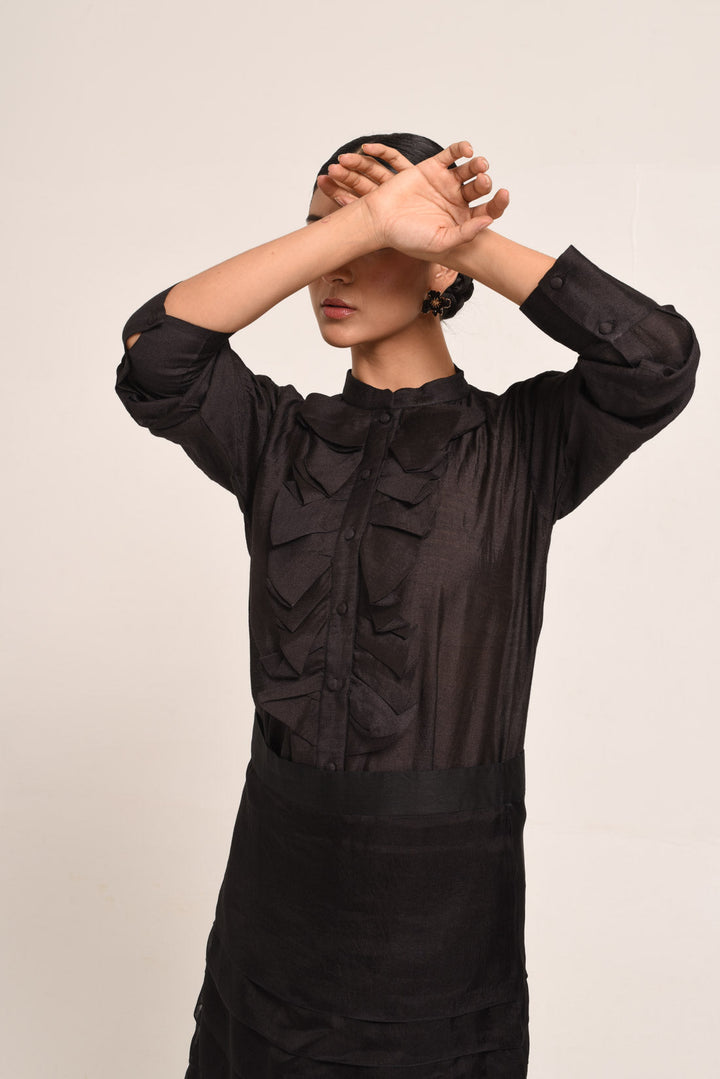 PERÚ RUFFLED BLOUSE AND SKIRT SET