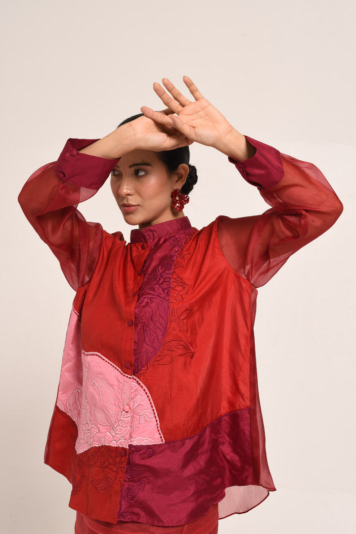 PERÚ  BLOUSE WITH COLOR BLOCK DETAIL