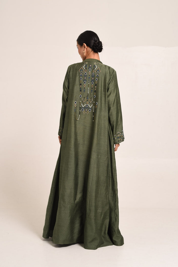 PERÚ OLIVE ABAYA SET