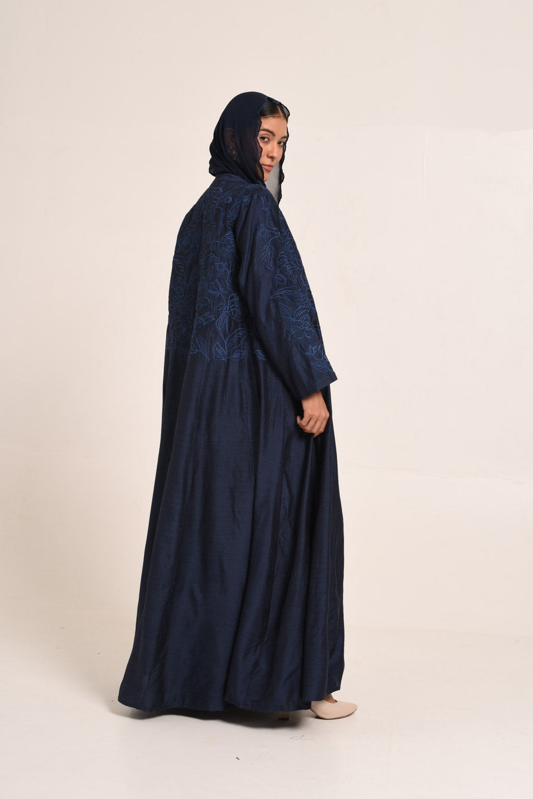 PERÚ NAVY BLUE ABAYA SET