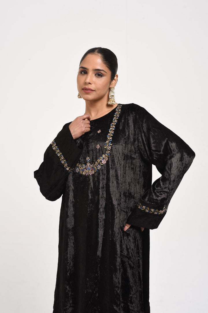Noor Design 25