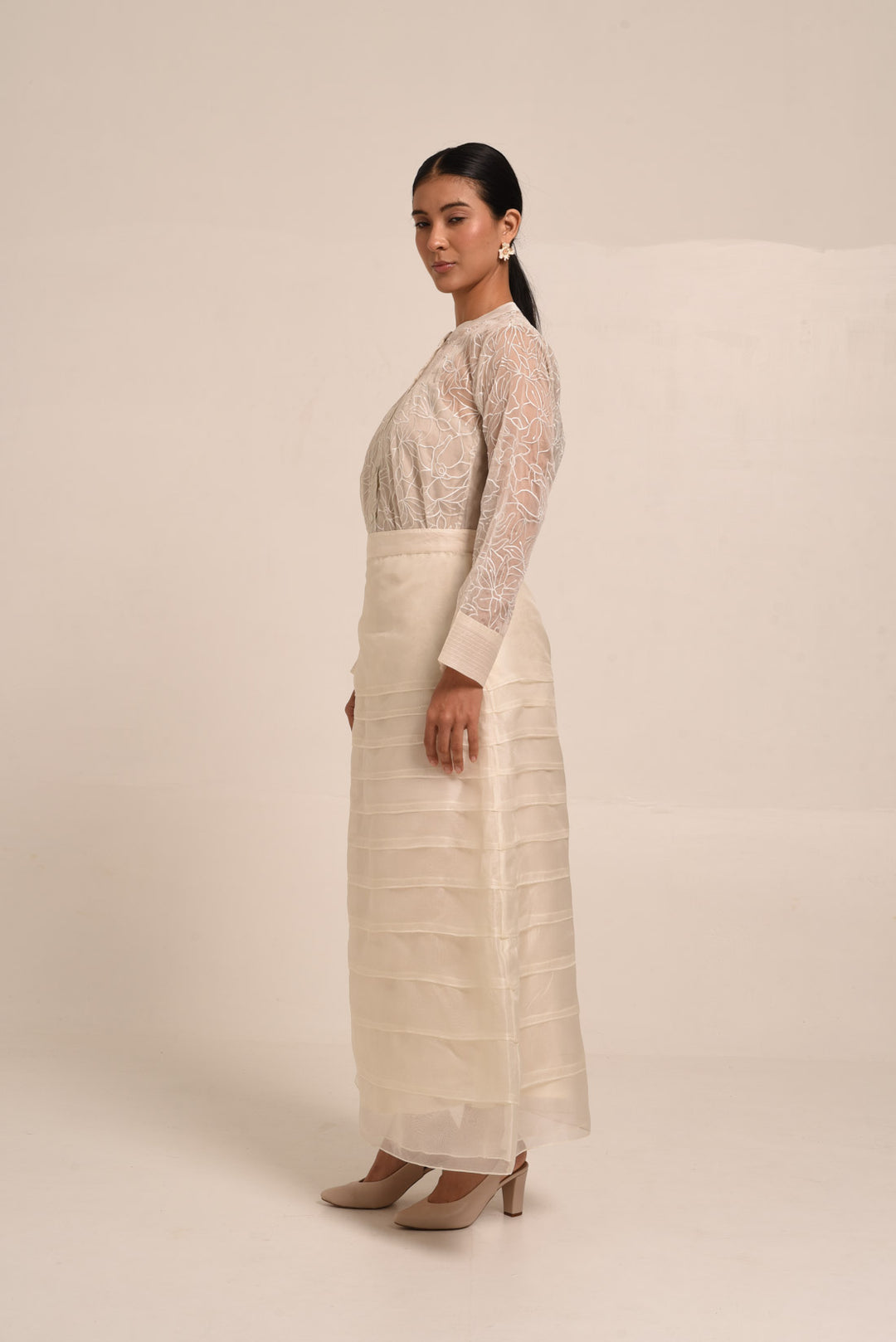 PERÚ ECRU  RUFFLED SILK ORGANZA BAR BLOUSE