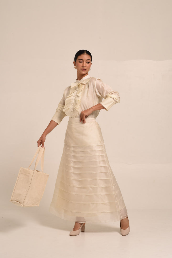 PERÚ ECRU RUFFLED BLOUSE AND SKIRT SET