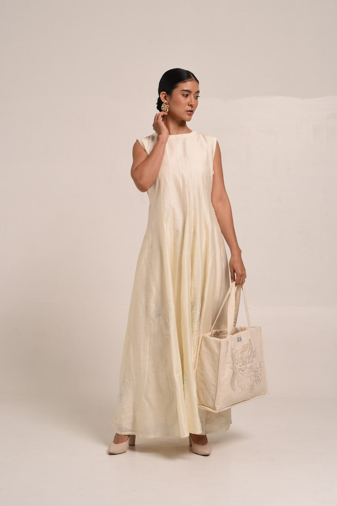PERÚ ECRU PANELLED DRESS