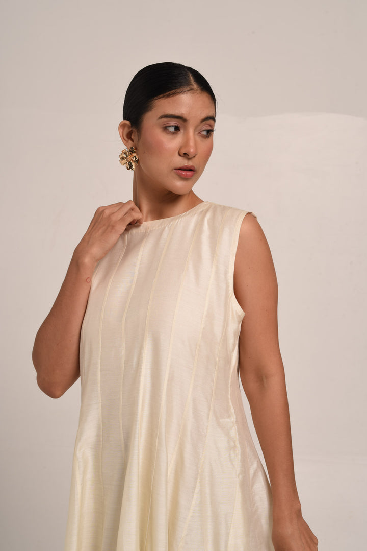 PERÚ ECRU PANELLED DRESS
