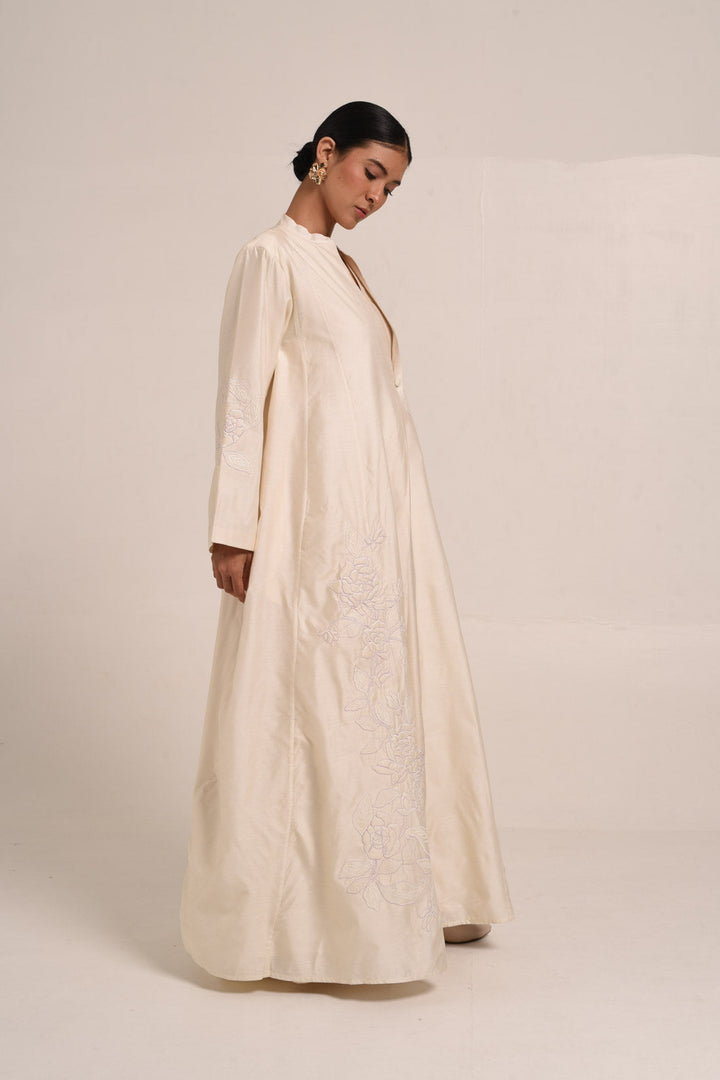 PERÚ  ECRU ABAYA SET