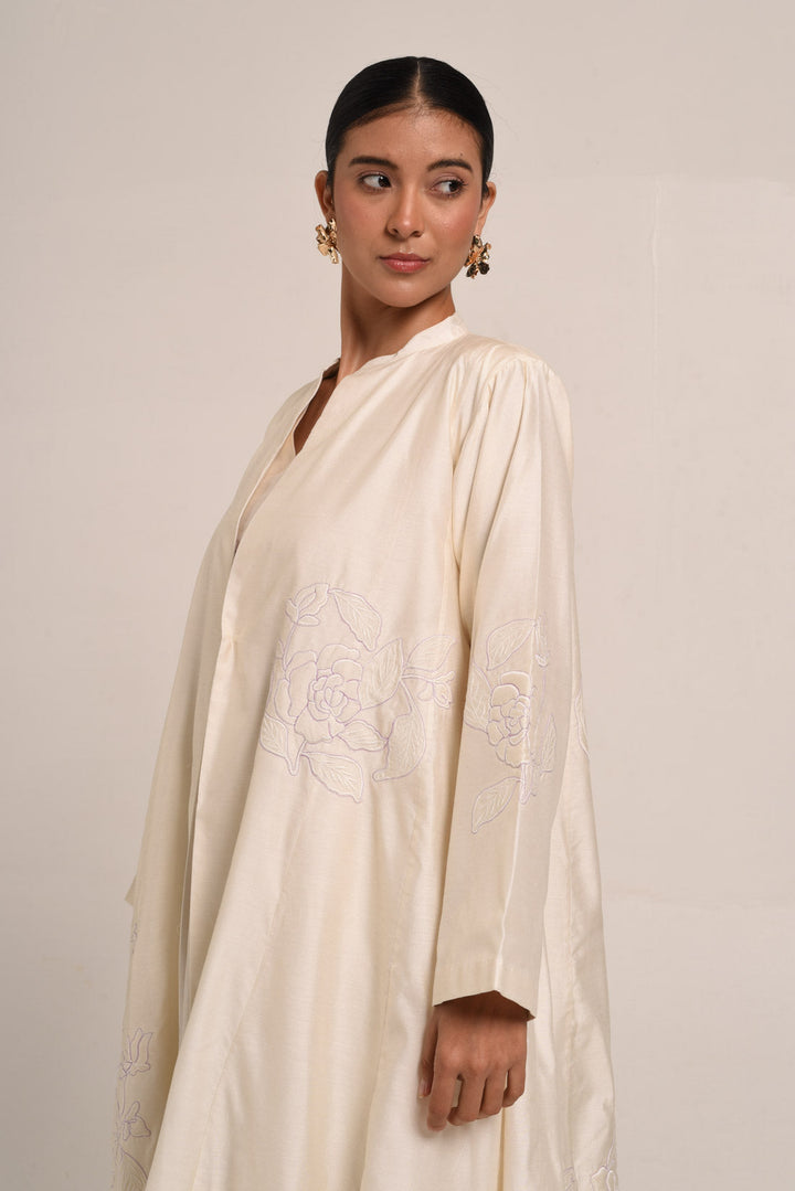 PERÚ  ECRU ABAYA SET