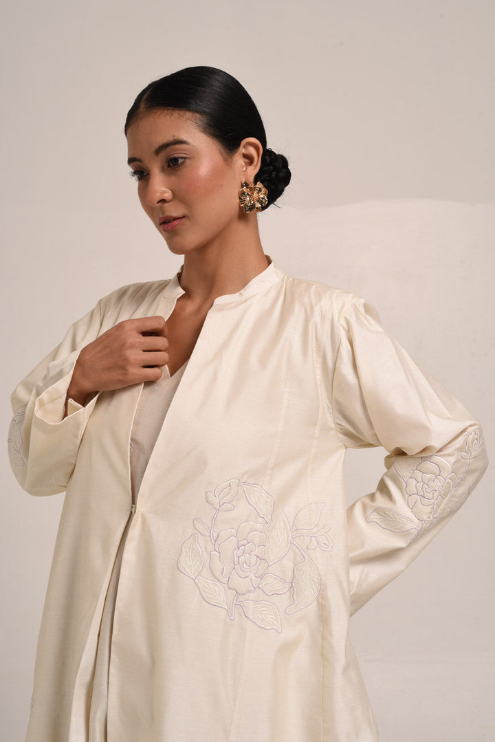 PERÚ  ECRU ABAYA SET