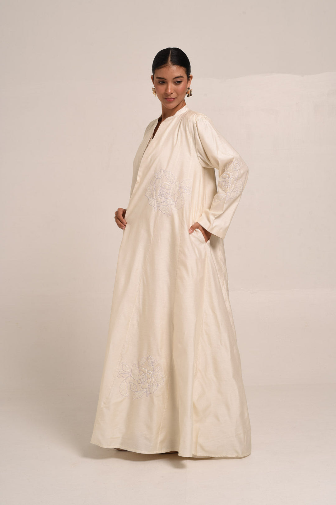 PERÚ  ECRU ABAYA SET