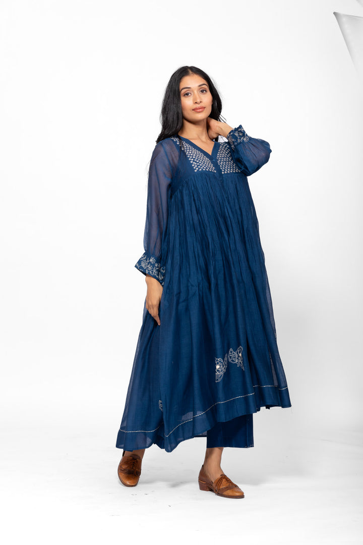 ROSETTE BLUE LILY TUNIC SET 2