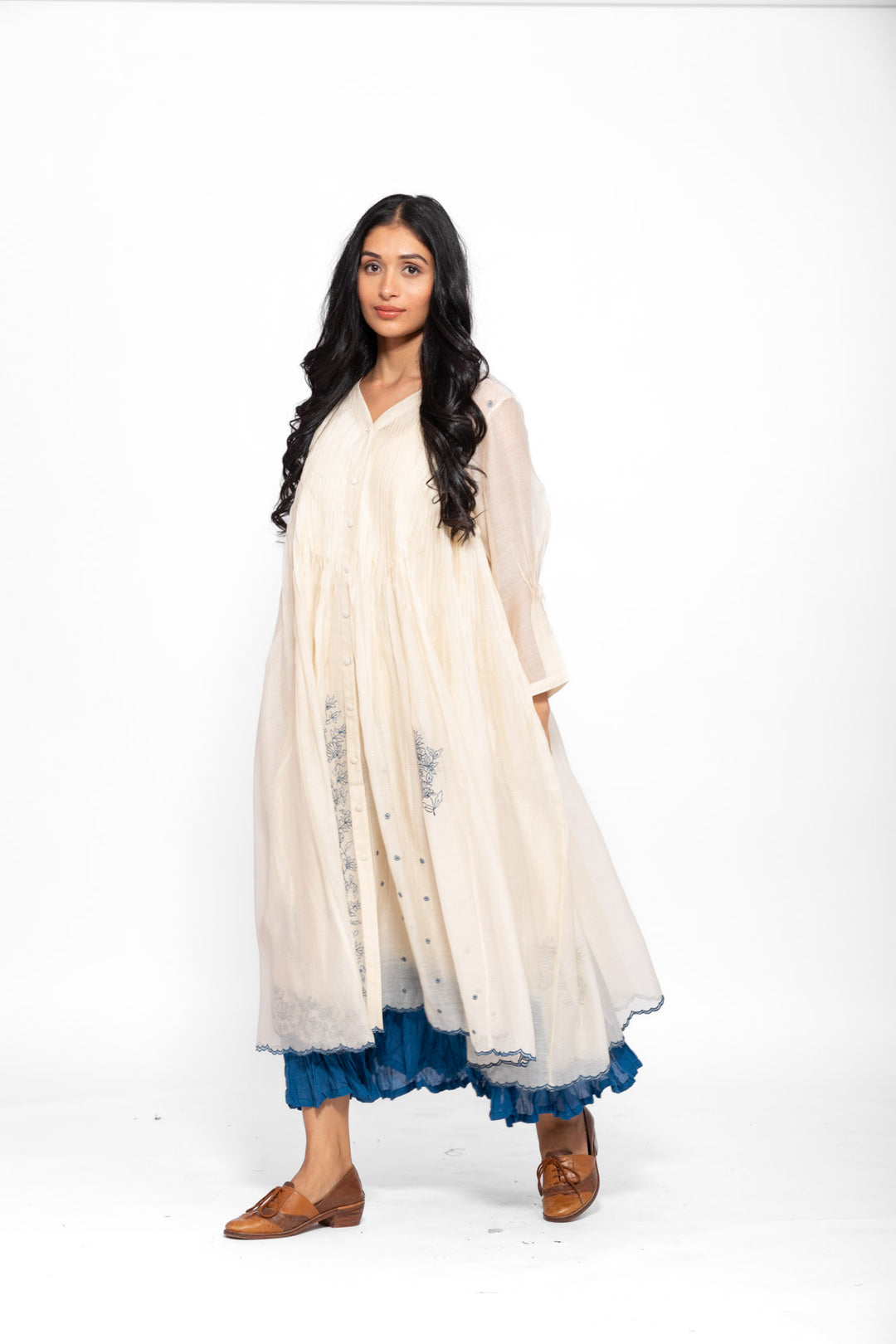 ROSETTE BLUE AND WHITE LILY KATE DRESS 1