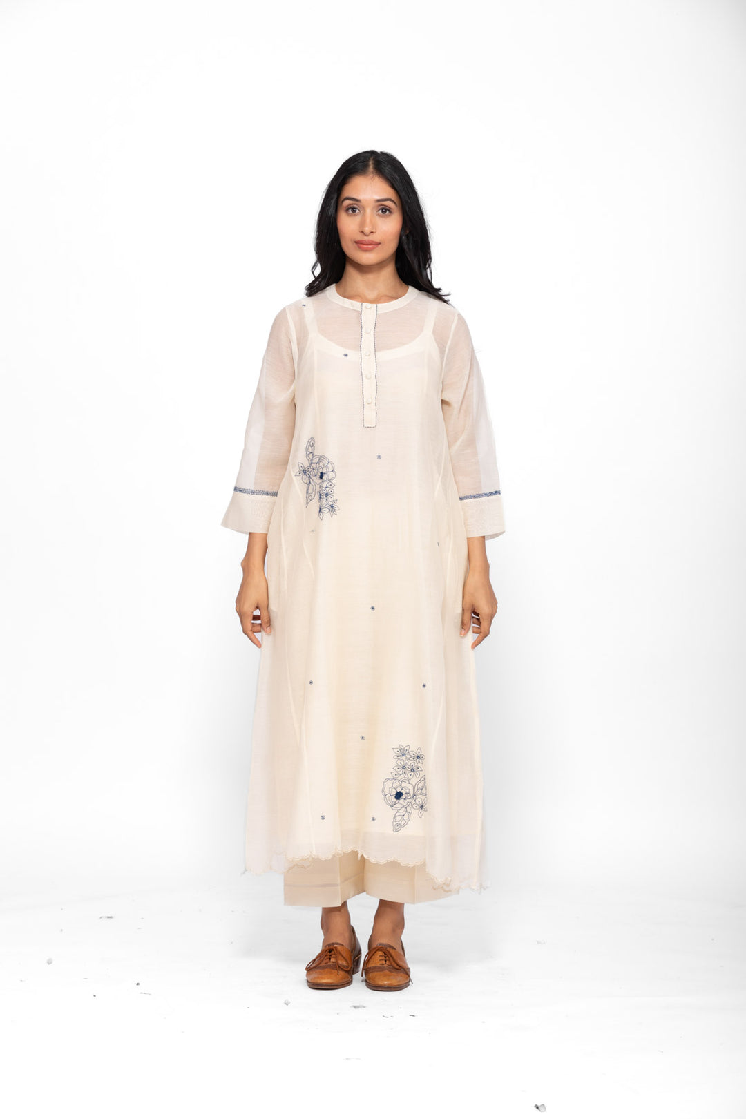 ROSETTE BLUE WHITE LILY TUNIC SET 4