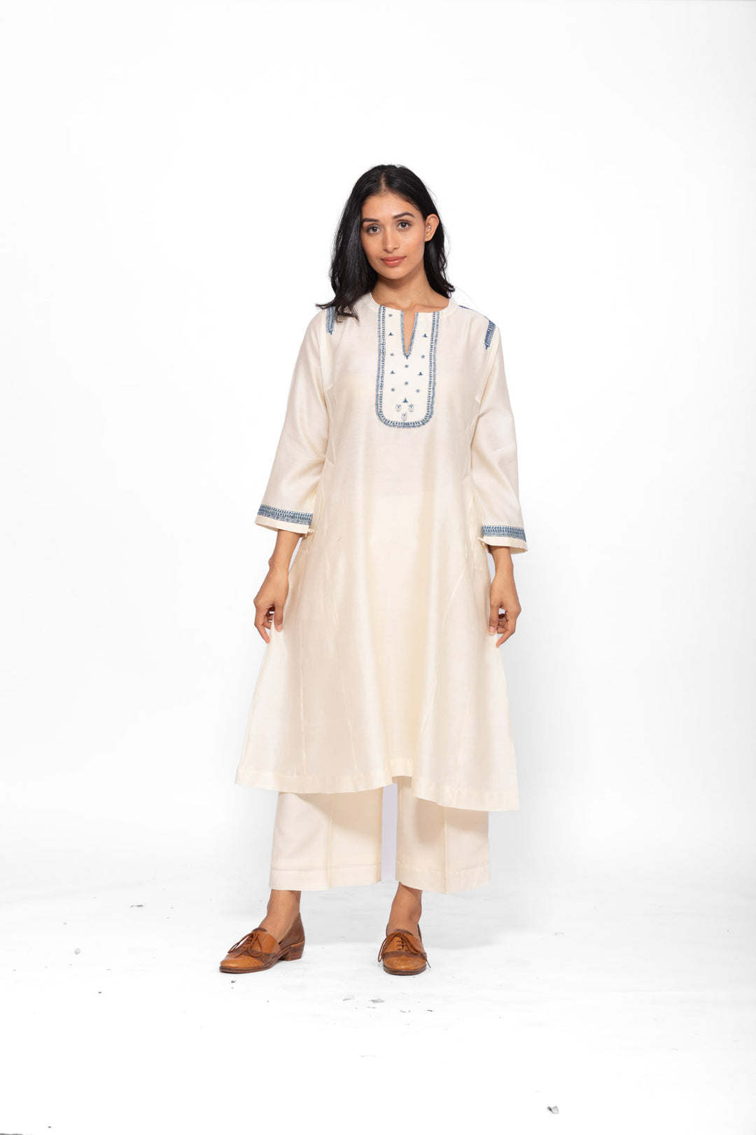 ROSETTE BLUE WHITE LILY GABA TUNIC SET 5