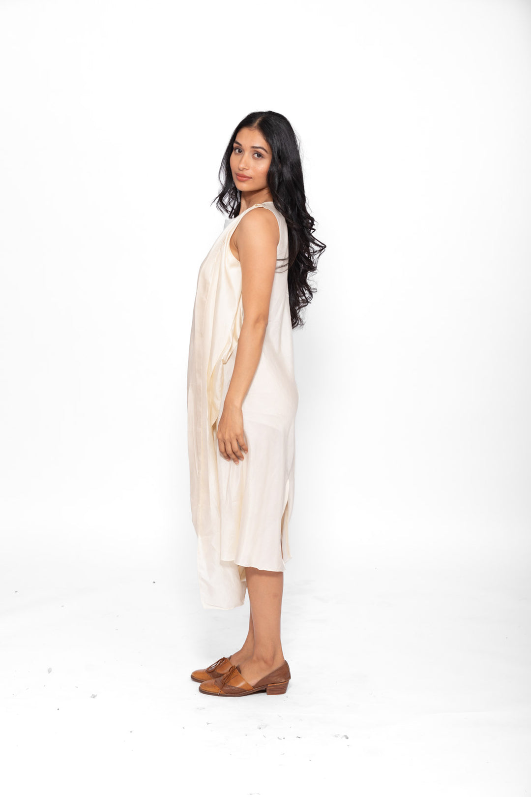 ROSETTE BLUE  WHITE LILY DEEMAH DRESS 2