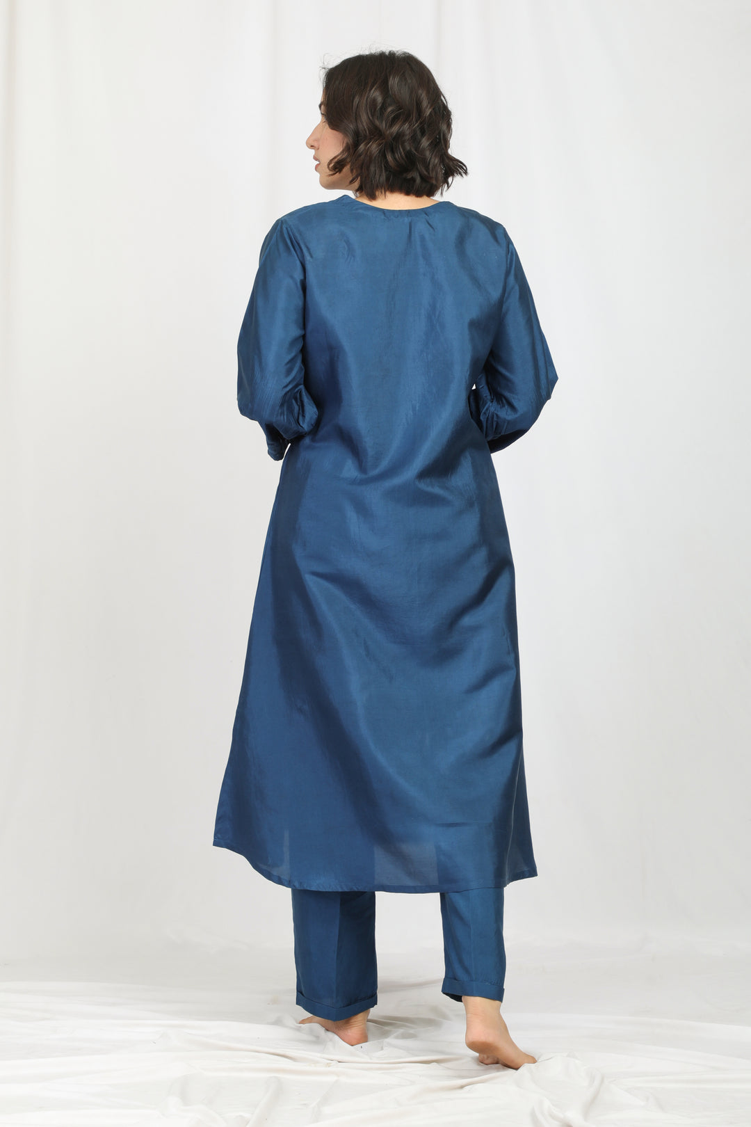 RAJESHWERI SILK OVERLAY SET