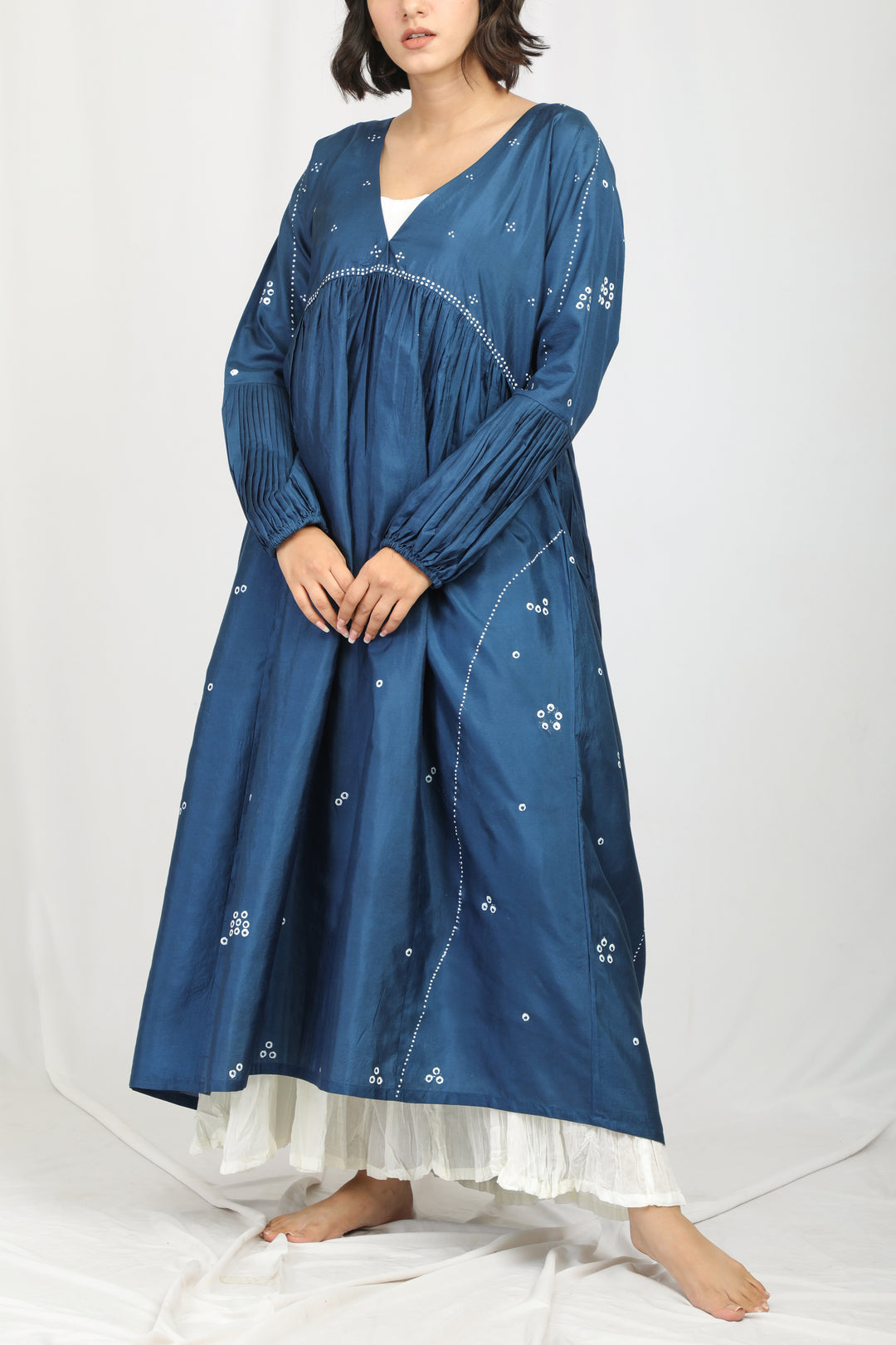 VEDIKA SILK OVERLAY  SET