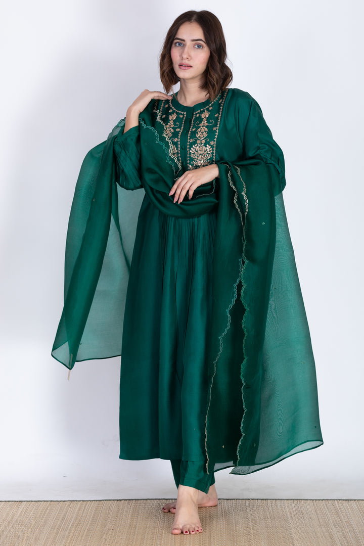 KRUPA SILK KURTA SET