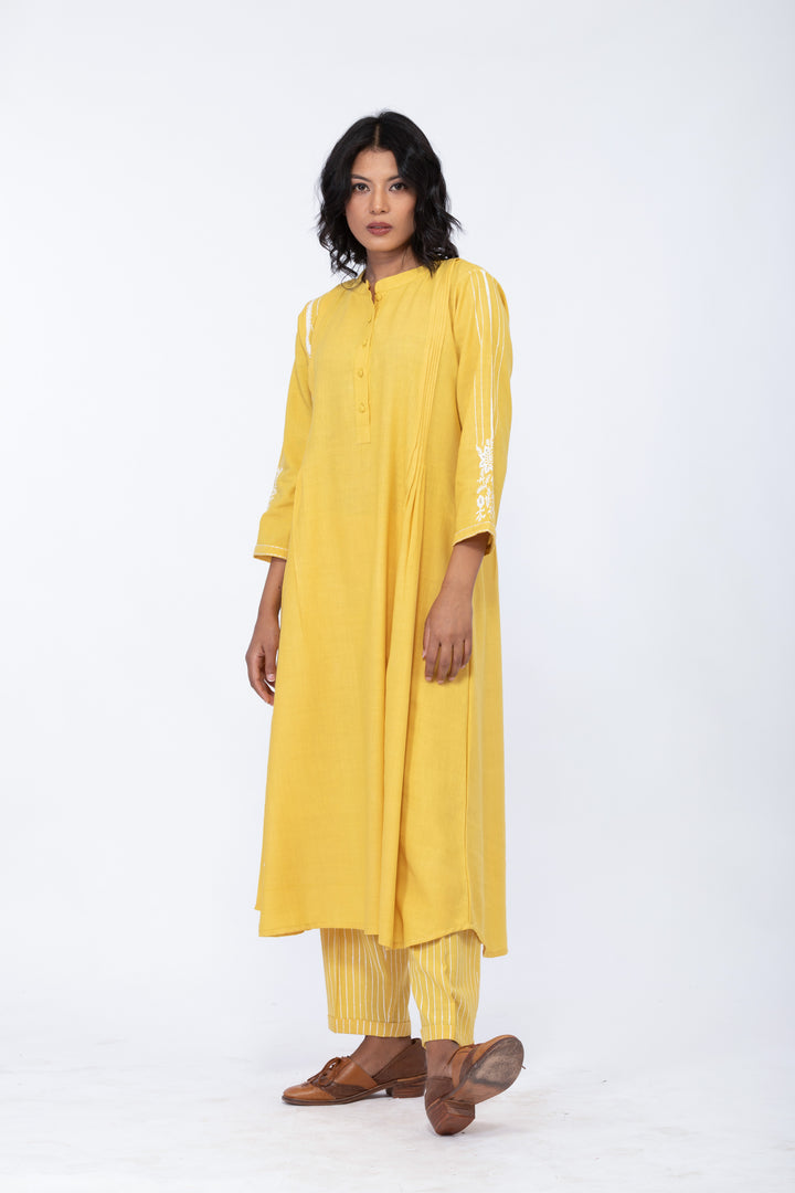 DHALIA AMALTAAS CO-ORD SET