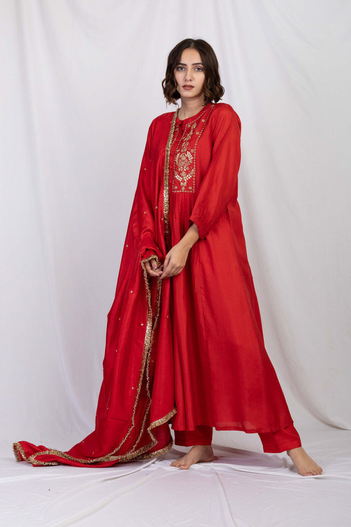 NADIAH SILK DUPATTA