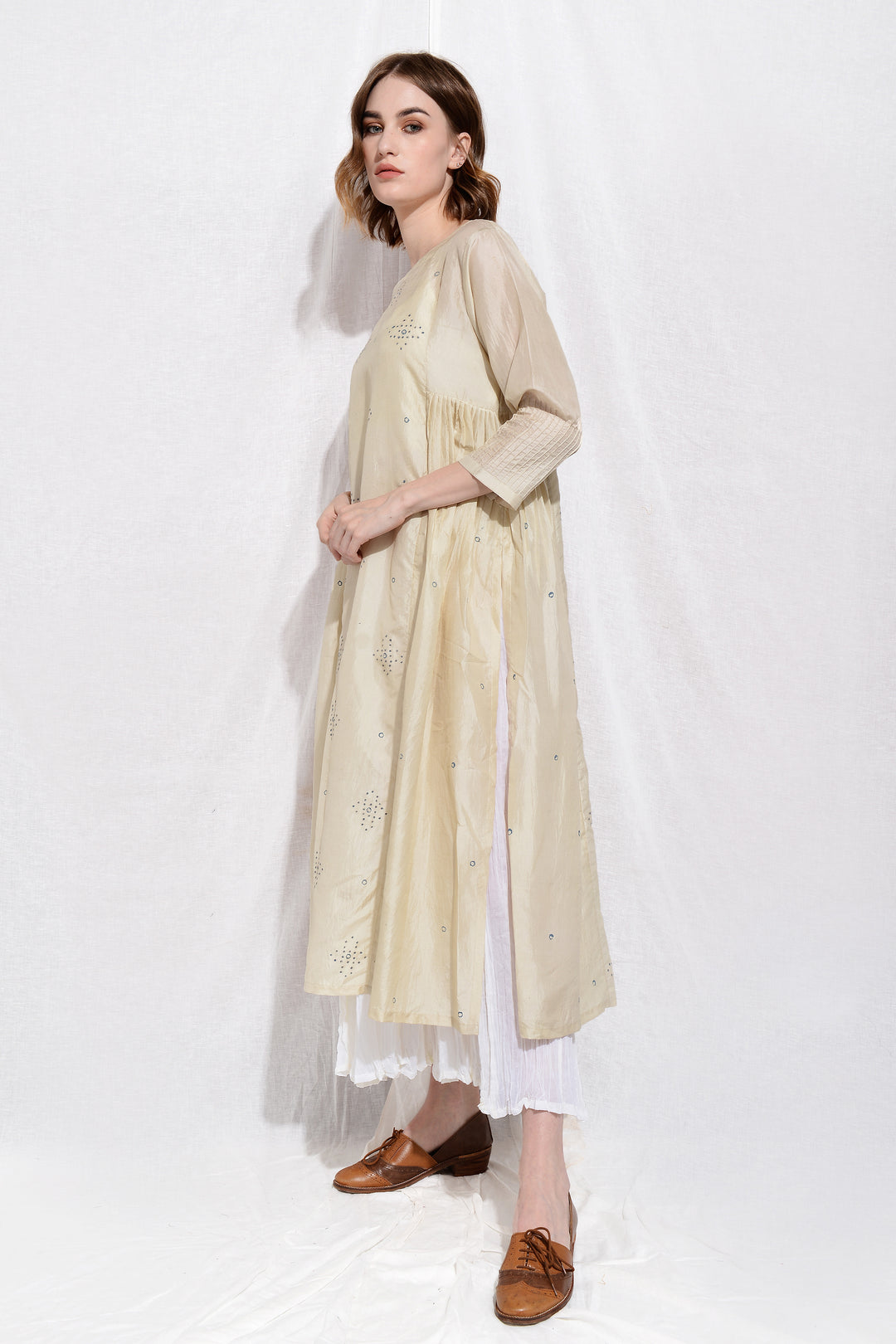 NIYA SILK OVERLAY SET